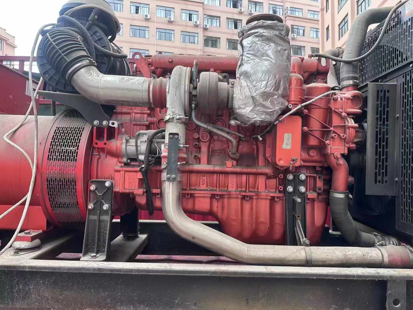 逊克如何选择适合 600kW 柴油发电机组的过载保护器？